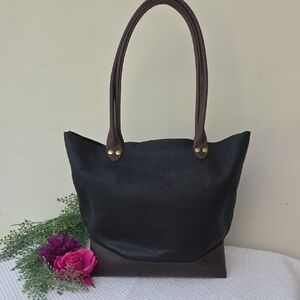 Handmade Elegant Black and Brown Cowhide Leather XL Artsy Tote Shoulder Bag